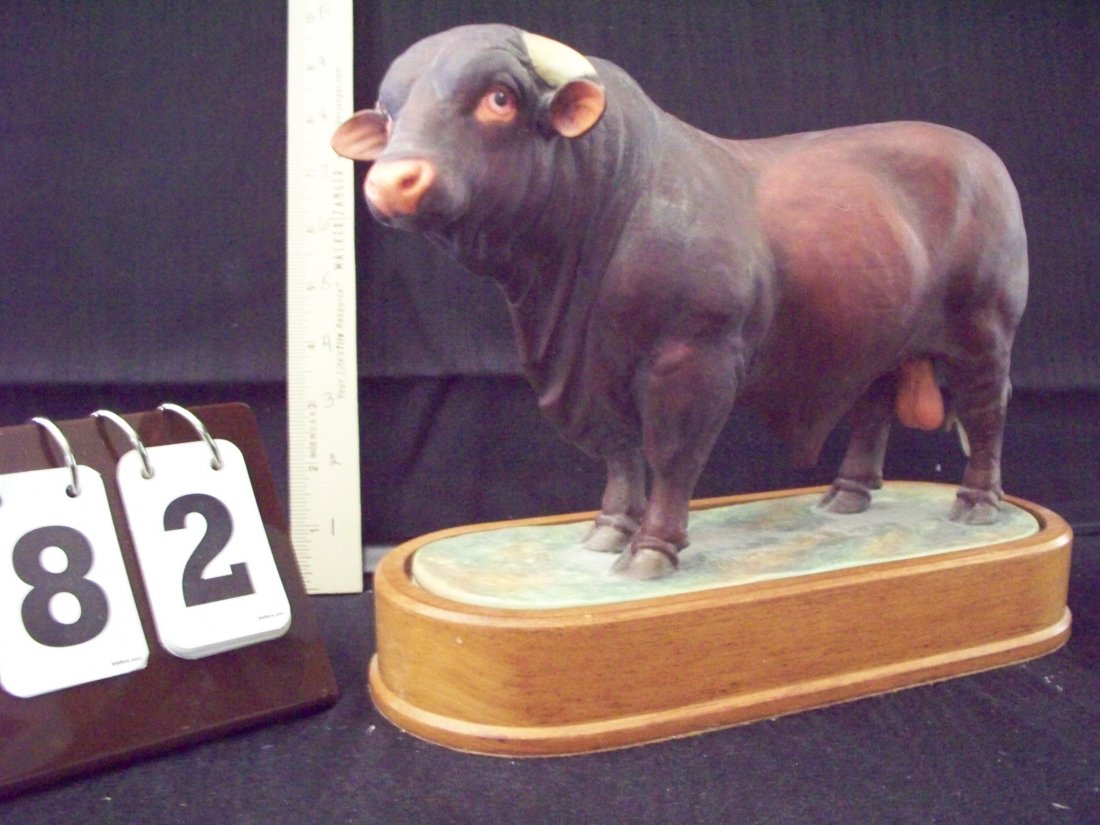 ROYAL WORCESTER 26 SANTA GERTRUDES BULL FOR NEIMAN MARC: ROYAL WORCESTER 26 SANTA GERTRUDES BULL FOR NEIMAN MARCUS 1961 DORIS LINDNER - 8''x10''