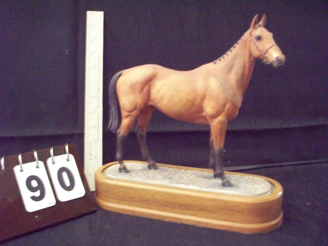 ROYAL WORCESTER 3029 ARKLE 1967 DORIS LINDNER - 12''x11: ROYAL WORCESTER 3029 ARKLE 1967 DORIS LINDNER - 12''x11''