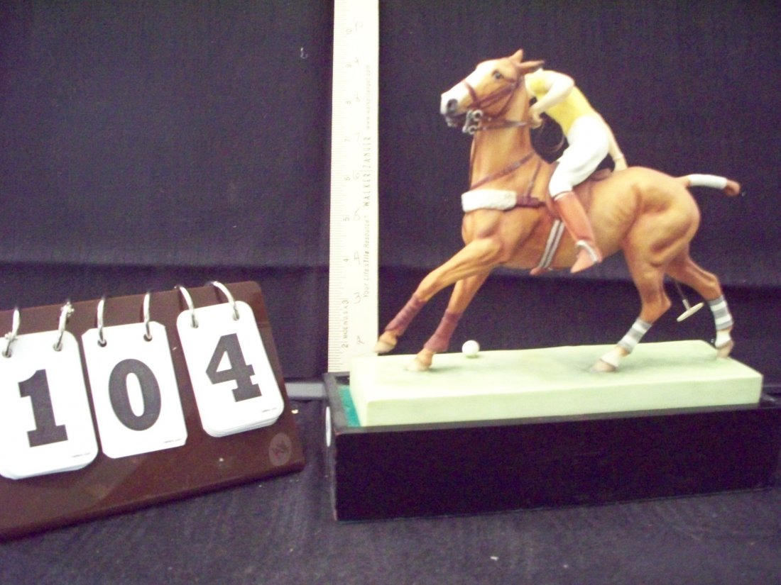 ROYAL WORCESTER 3163 THE POLE PLAYER DORIS LINDNER - 9': ROYAL WORCESTER 3163 THE POLE PLAYER DORIS LINDNER - 9''x9''