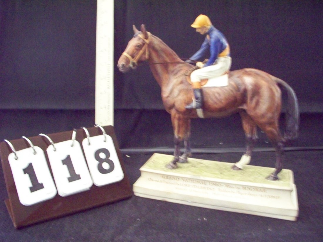 ROYAL WORCESTER GRAND NATIONAL 1940 - WON BY BOGSKAR - : ROYAL WORCESTER GRAND NATIONAL 1940 - WON BY BOGSKAR - MADE ONLY FOR USA - DORIS LINDNER - 8''x10''