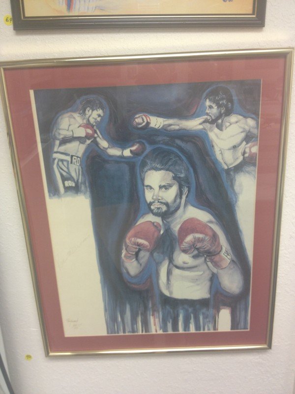 MEMORABILIA - ROBERTO DURAN / 3 ACTION SHOTS - SIGNED: MEMORABILIA - ROBERTO DURAN / 3 ACTION SHOTS - SIGNED RAYMOND (LOWER LEFT - PEN) - SIGNED ROBERTO DURAN (CENTER LEFT SIDE - PEN) - NUMBERED 55/125 (LOWER LEFT - PEN) - SIZE 24''x18'' - SIZE WITH FRAME