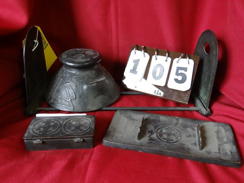 LOT OF 4 PIECES - BRONZE DESK SET - ADJUSTABLE BOOK END: LOT OF 4 PIECES - BRONZE DESK SET - ADJUSTABLE BOOK END - INK WELL(WITH GLASS RESERVOIR - DESK ACCESSORY HOLDER - PEN HOLDER - (HALLMARKED)