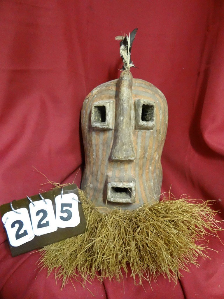 CARVED WOOD MASK - FULL HELMET MASK - PAINTED - WITH: CARVED WOOD MASK - FULL HELMET MASK - PAINTED - WITH STRAW BEARD - 26 x 10 OVERALL (SOME CRACKS)