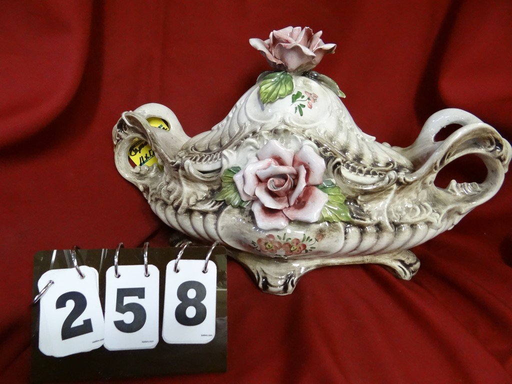 PORCELAIN TUREEN - CAPODIMONTE - WITH HANDMADE ROSE: PORCELAIN TUREEN - CAPODIMONTE - WITH HANDMADE ROSE DECORATIONS - 17''L x 9''W x 11''H (ROSE ON TOP WITH SMALL CHIP)