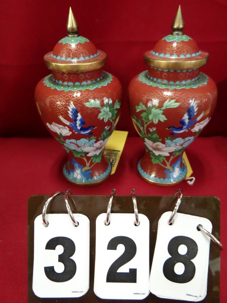 LOT OF 2 - COVERED CLOISONNE URNS - ASIAN RED - 8'': LOT OF 2 - COVERED CLOISONNE URNS - ASIAN RED - 8'' TALL (4'' WIDE)