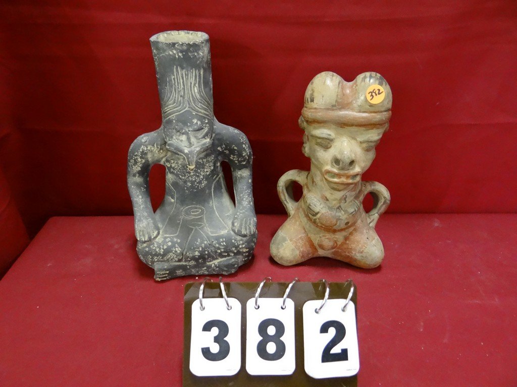 LOT OF 2 - POTTERY INCA STATUES - 10'' TO 11'' TALL: LOT OF 2 - POTTERY INCA STATUES - 10'' TO 11'' TALL