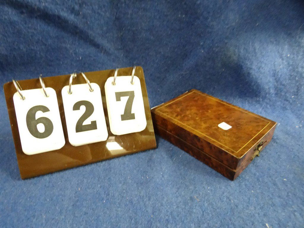 WOOD BOX - HINGED TRIFOLD - BURLED WOOD - 5'': WOOD BOX - HINGED TRIFOLD - BURLED WOOD - 5''