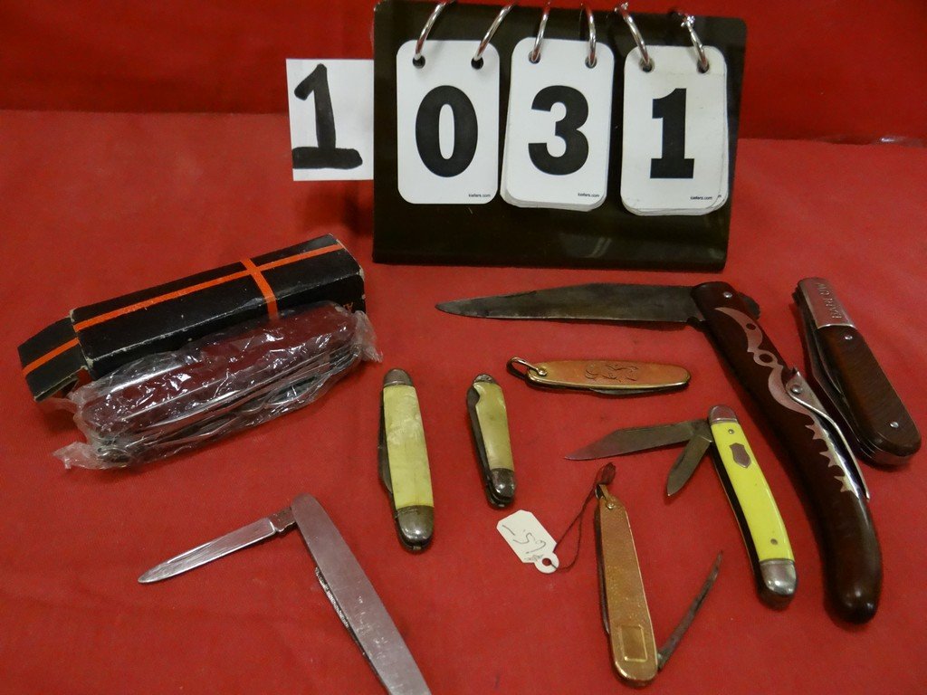 LOT OF 9 - ASSORTED POCKET KNIFES - BARLOW, IMPERIAL: LOT OF 9 - ASSORTED POCKET KNIFES - BARLOW, IMPERIAL YELLOW JACKET, 10k GOLD, AND OKAPI(GERMAN) AND MORE - 2'' TO 4'' EA