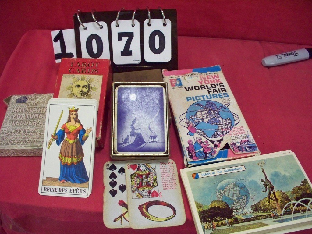 LOT OF 5 - ASSORTED ANTIQUE CARDS - TAROT/FOURTUNE: LOT OF 5 - ASSORTED ANTIQUE CARDS - TAROT/FOURTUNE TELLING CARDS, AND WORLD'S FAIR PICTURE DECK