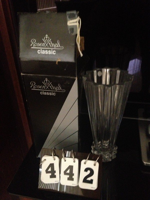 ROSENTHAL CRYSTAL CLASSIC BLOSSOM 10'' VASE (IN BOX): ROSENTHAL CRYSTAL CLASSIC BLOSSOM 10'' VASE (IN BOX)