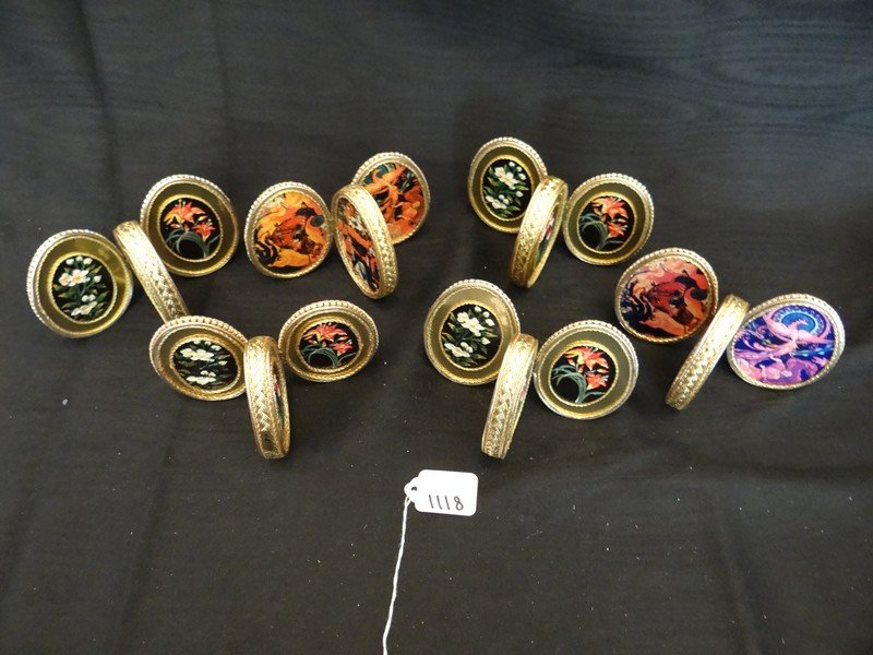 LOT OF 6 EGGS - 3 PANEL / VELVET / RHINESTONE TRIM - 4: LOT OF 6 EGGS - 3 PANEL / VELVET / RHINESTONE TRIM - 4 HAND PAINTED WOOD PANELS / 2 PAINTED PANELS