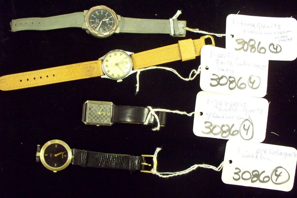 LOT OF 4 WATCHES - MENS - ASSORTED / QUARTZ - PERFIX /: LOT OF 4 WATCHES - MENS - ASSORTED / QUARTZ - PERFIX / PRELUDE / TIMEX / JAZ PARIS