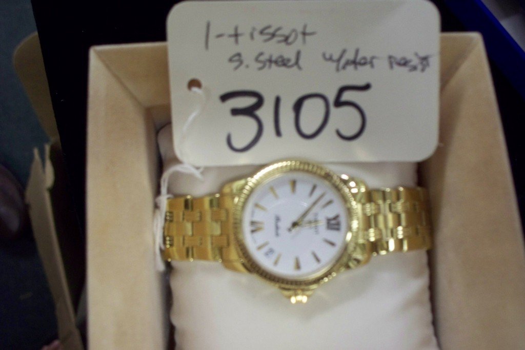 WATCH - TISSOT - STAINLESS STEEL / GOLD TONE / LARGE: WATCH - TISSOT - STAINLESS STEEL / GOLD TONE / LARGE (NEW IN BOX)