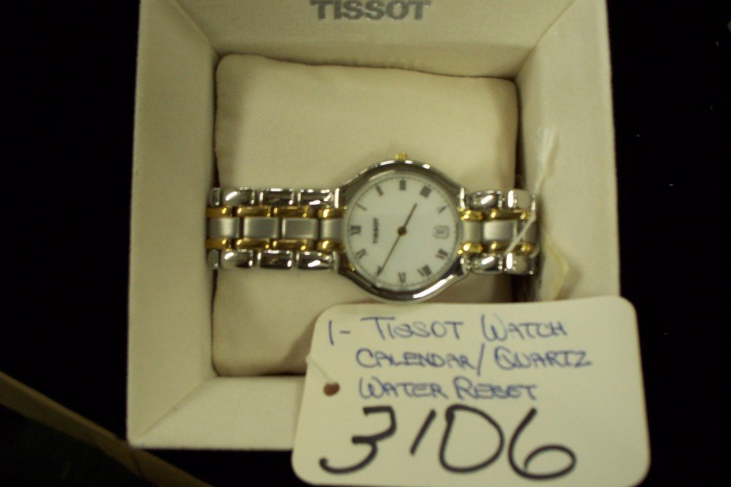 WATCH - TISSOT - 2-TONE STAINLESS STEEL / LARGE (NEW IN: WATCH - TISSOT - 2-TONE STAINLESS STEEL / LARGE (NEW IN BOX)