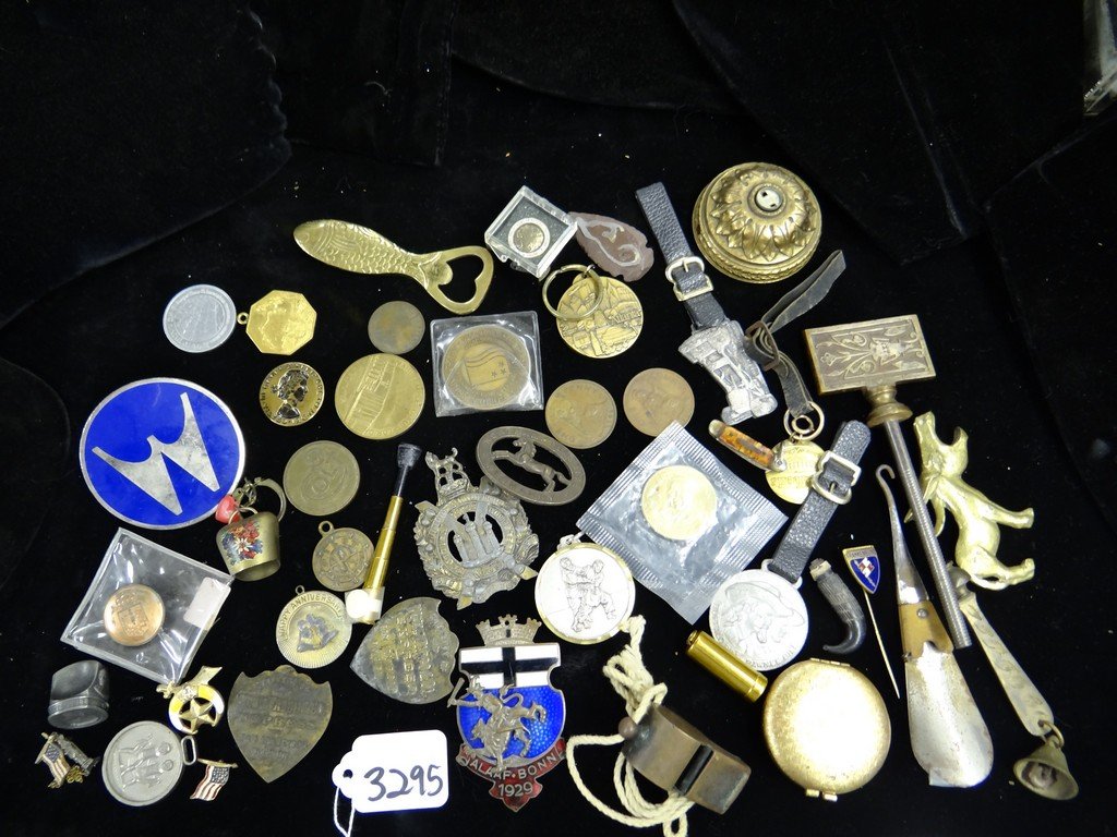 LOT OF ASSORTED METAL ARTIFACTS - PINS / RINGS / COINS: LOT OF ASSORTED METAL ARTIFACTS - PINS / RINGS / COINS / PILL BOX / MEDALS / BOTTLE OPENER / WHISTLE / ETC