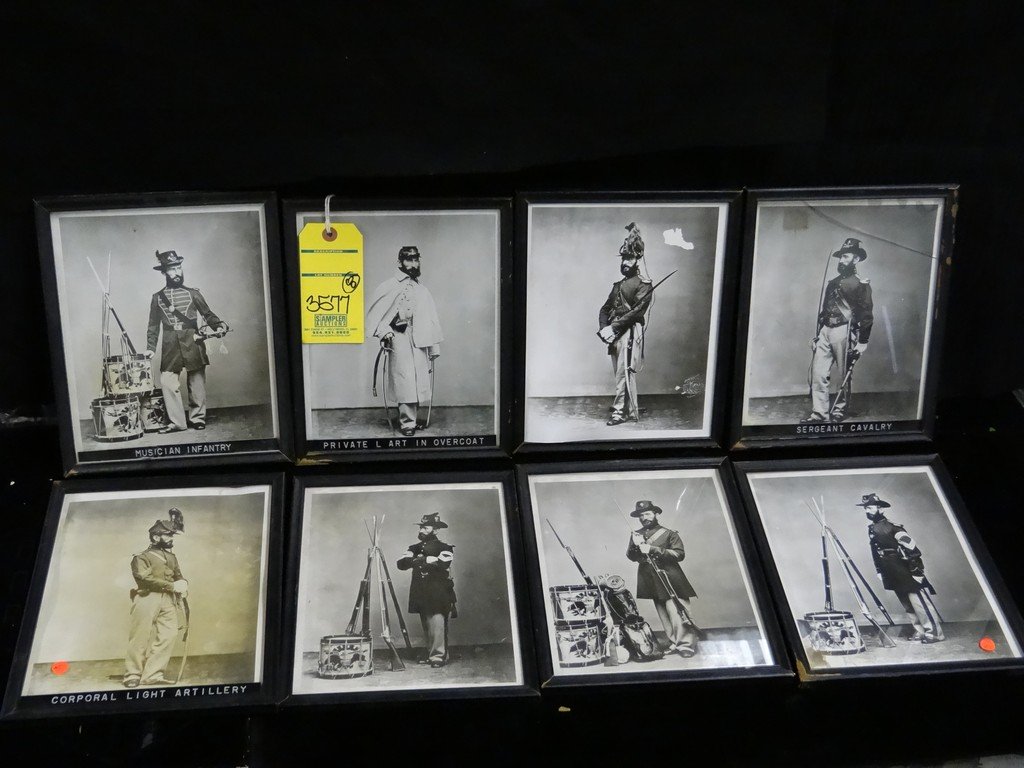 LOT OF 8 PHOTOGRAPHS - CIVIL WAR SOLDIERS WITH RIFLES &: LOT OF 8 PHOTOGRAPHS - CIVIL WAR SOLDIERS WITH RIFLES & EQUIPMENT - BLACK & WHITE - BLACK WOOD FRAME - SIZE WITHOUT FRAME 8.5''x10.5'' (PHOTOS SLIGHTLY DAMAGED / SOME WITH CRACKED GLASS)
