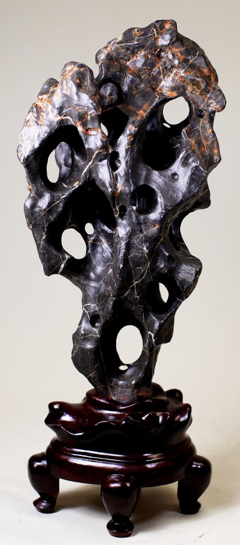 BLACK LING-BI STONE: H: 17"