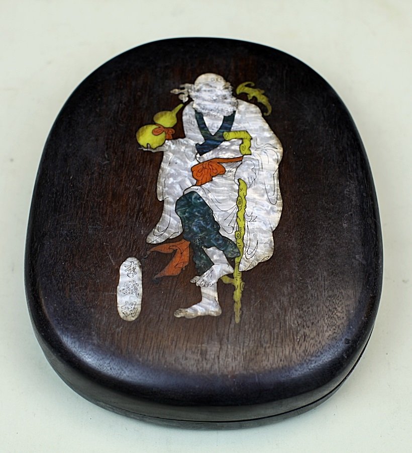 INKSTONE WITH BOX: 19th Century. 6*7.5"