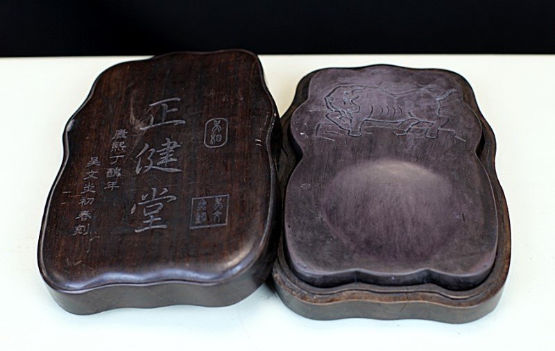 INKSTONE WITH HARDWOOD BOX: Lengh: 8 inch, Width: 6 inch