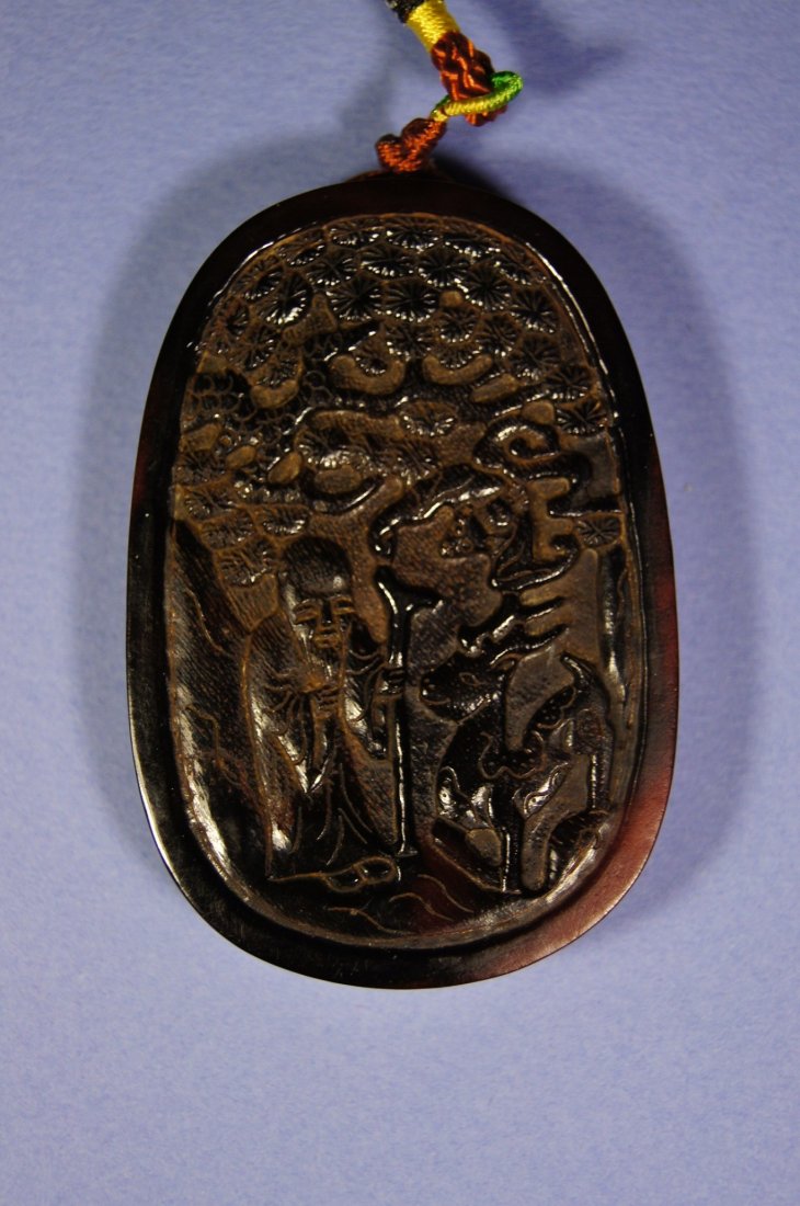 Chinese antique Rhinoceros pendant: Chinese antique Rhinoceros pendant ; H: 6.5 cm , W: 4.4 cm , T: 1.0 cm , 32 g ; It is the buyers responsibility to obtain proper CITES permit for export out of Canada