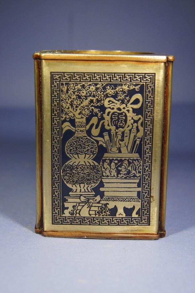 Chinese antique Copper silver brush pot: Chinese antique Copper silver brush pot ; H: 10 cm , W: 7.5 cm , L: 7.5 cm