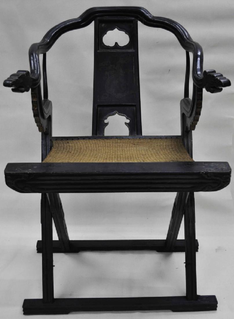 Chinese Ming Dynasty Hunter's Chair: Chinese Ming Dynasty Hunter's Chair Chinese Ming Dynasty Hunter's Chair, lacquer and parcel gilt, near-complete loss to gilt painting beneath arms.