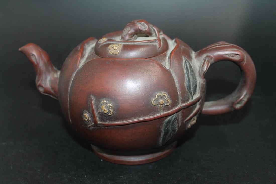 Chinese Yixing Tea Pot (1 of 4)