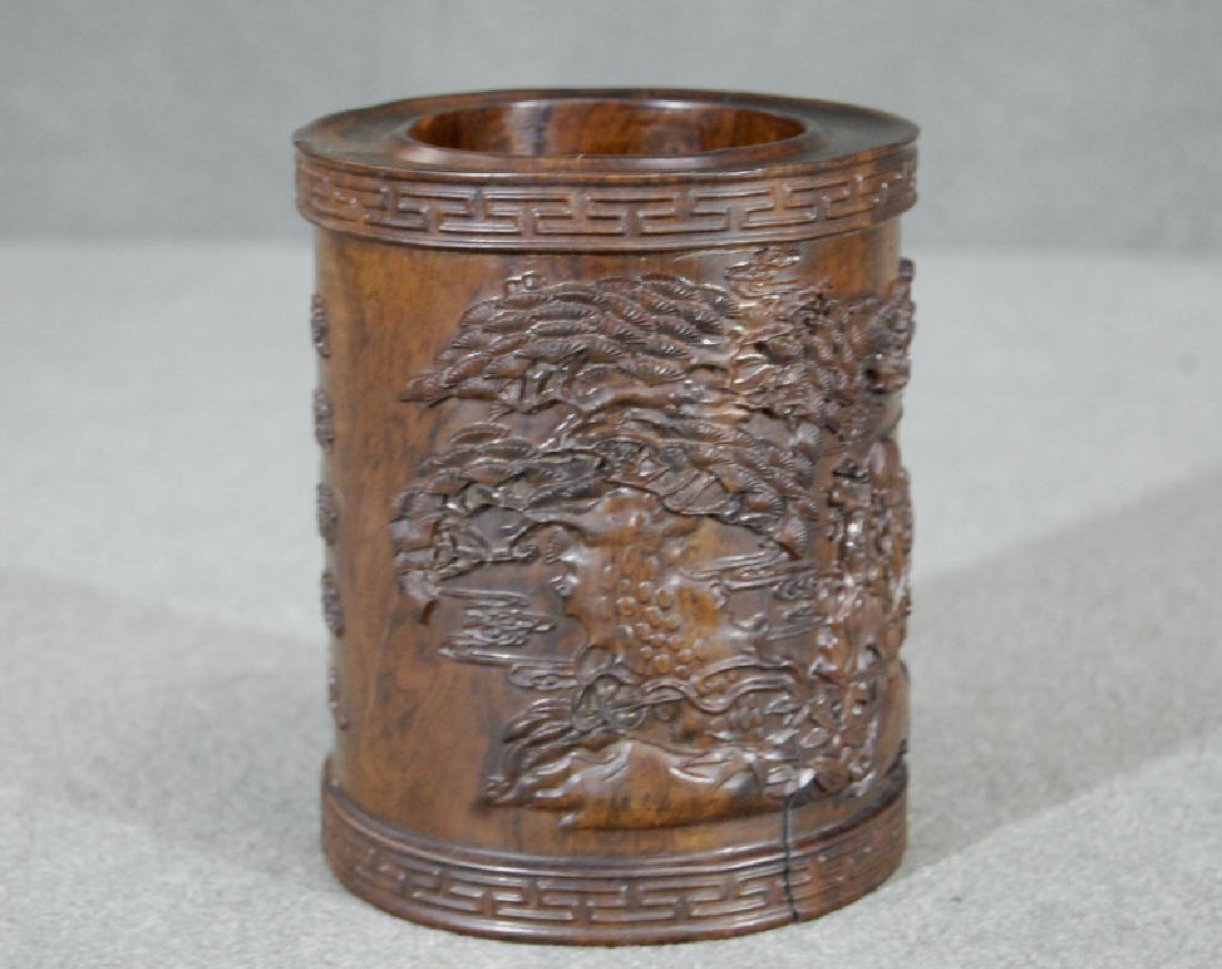 Rosewood Pen Holder: Size:6"H