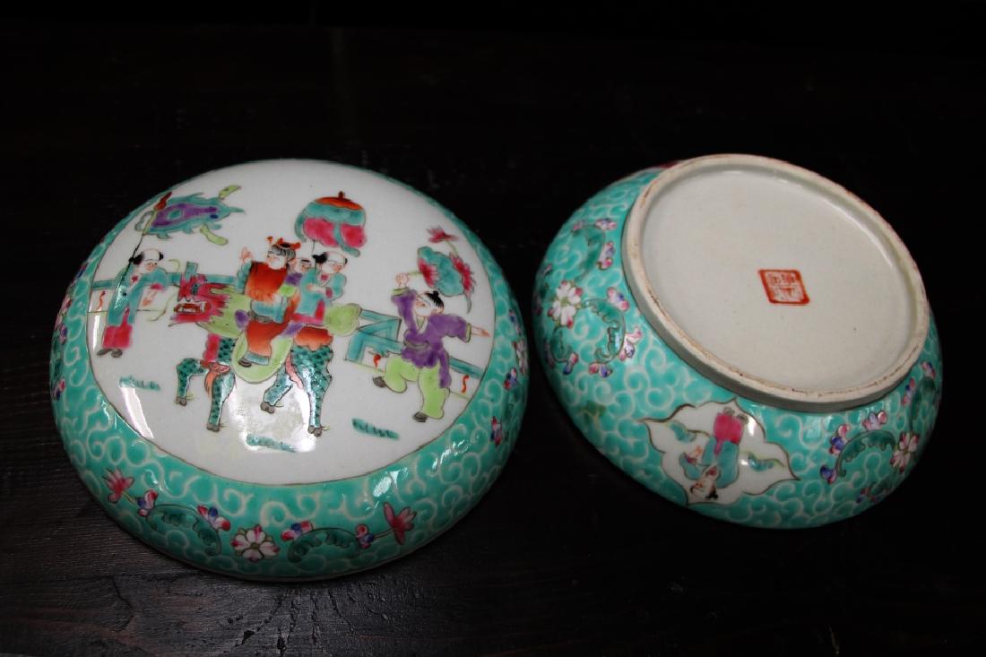 Chinese Porcelain Box w/ Lid (1 of 3)