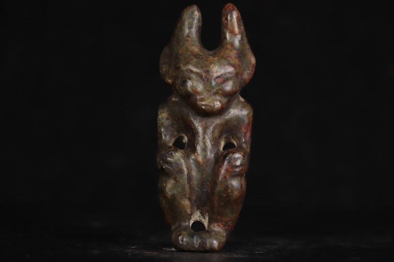 Old Jade Carving (1 of 2)