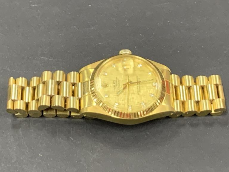 Old Watch: .