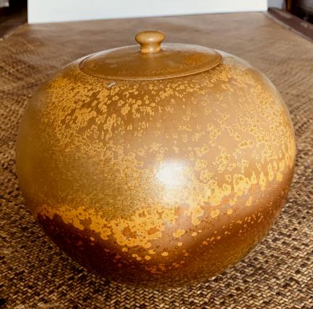 Porcelin Jar W/ Lid: Size: H 11"