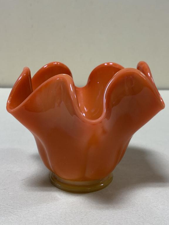 Glass Cup: Size: H 4"