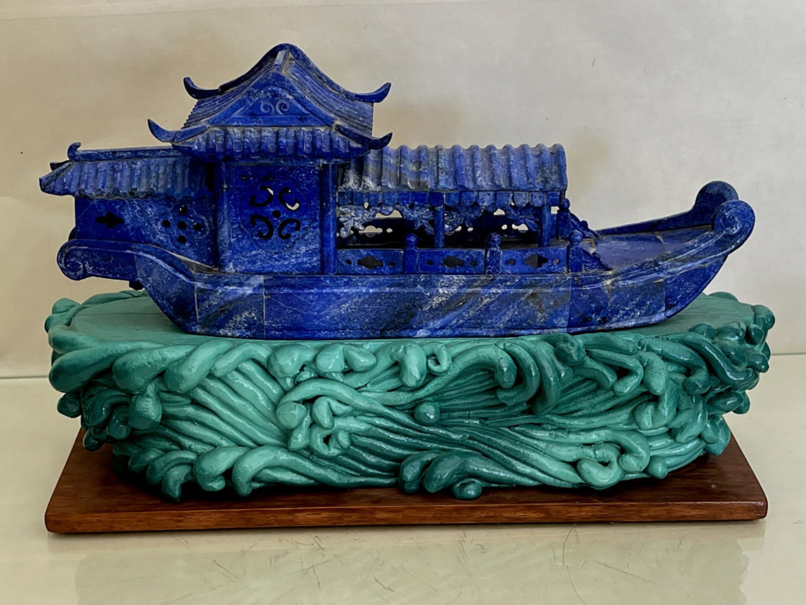A Lapis Carved Boat: W25cm