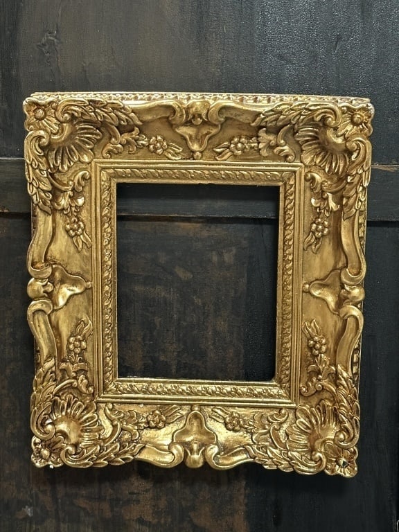 8x10 Frame: 8x10 Frame
