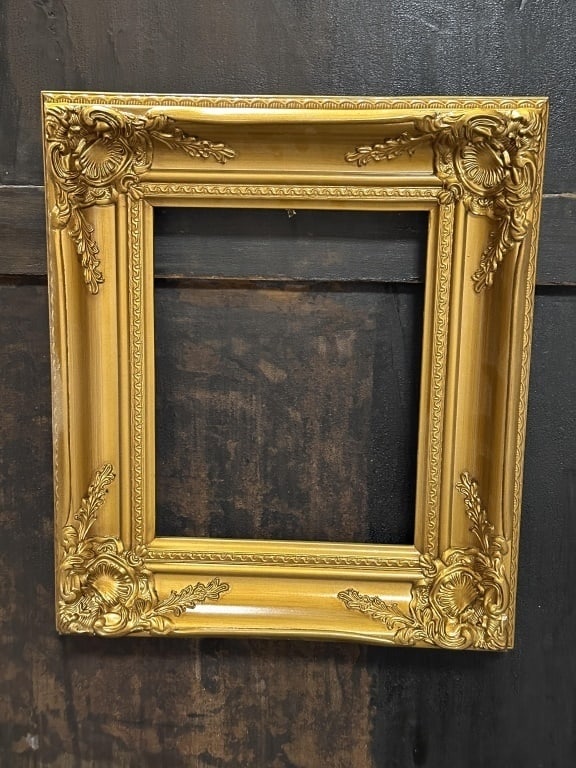8x10 Wood Frame: 8x10 Wood Frame