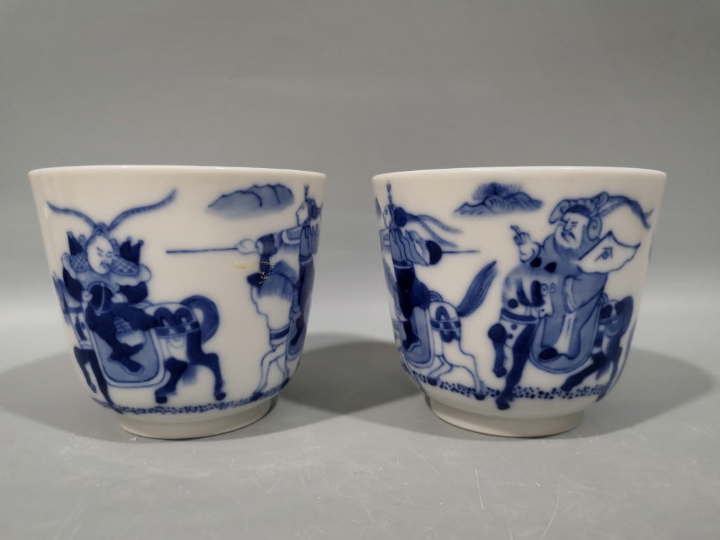 2 Antique Chinese Blue And White Porcelain Cups (1 of 5)