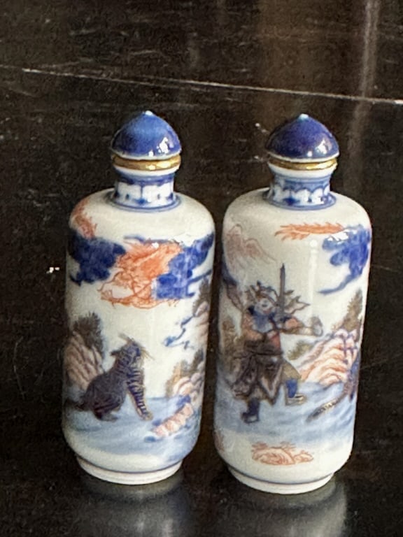 Pair of Antique Chinese Porcelain Snuff Bottles (1 of 4)