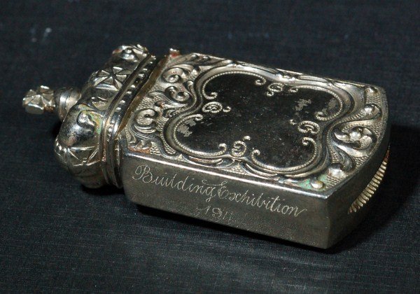 Vesta Case Silver Vestacesta-1911s: Vesta Case Silver Vestacesta-1911s English. Size: 2 5/8" L, 1 1/4" W, 1/2" Deep Starting Bid: 125