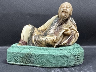 Chinese shoushan stone Hand Carved Figure