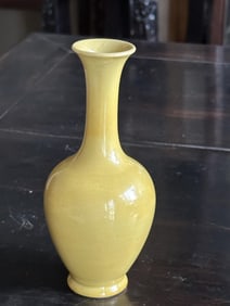 Chinese Qing Dynasty Yellowstone Flower Pot