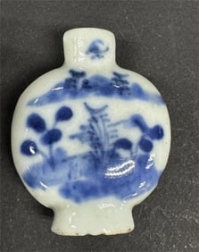 Chinese Blue and White Porcelain Snuff Bottle