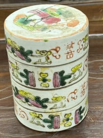 chinese pastel porcelain box set