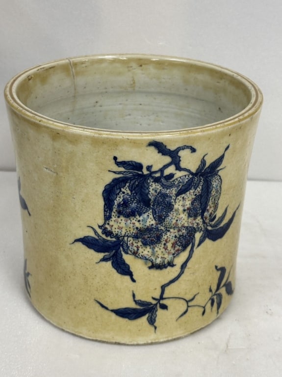brushpot: brushpot