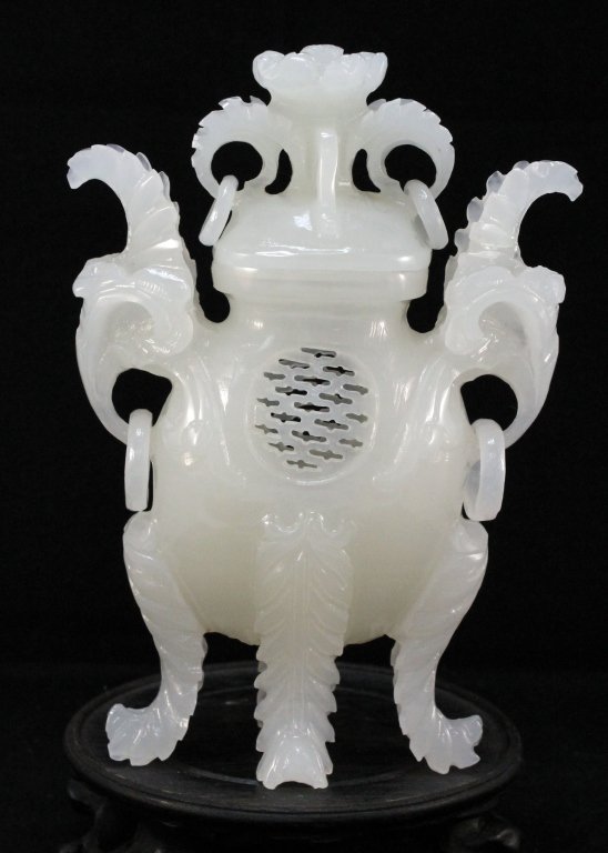 Highly Carved Jade Incense Burner: 玉香炉 Size: W5 1/2" H7 1/2" Starting Bid: 100