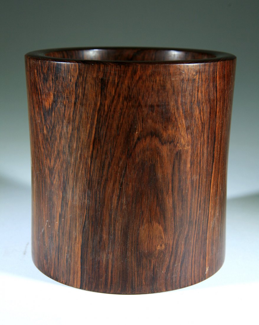 Hardwood Pen Holder: Size:D:6 3/4 H:7" Starting Bid: 150