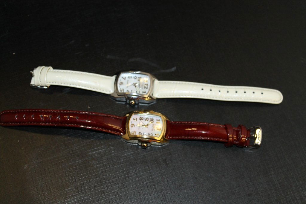 Lot of 2 Invicta Wrist Watches (1 of 2)