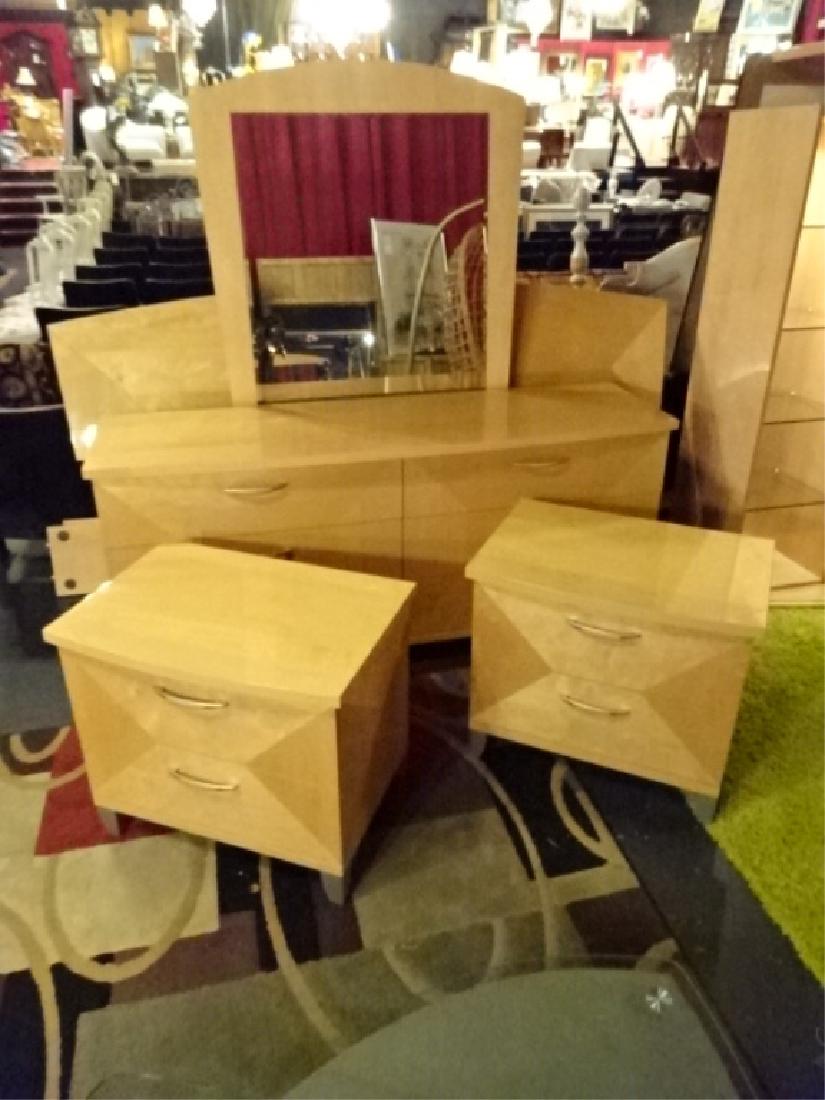 4 PC ALF GROUP ITALIAN LACQUER BEDROOM SET, KING SIZE,: 4 PC ALF GROUP ITALIAN LACQUER BEDROOM SET, KING SIZE, INCLUDES BED, DRESSER, MIRROR, AND 2 NIGHTSTANDS, LABELED ALF GROUP MADE IN ITALY, VERY GOOD CONDITION, DRESSER MEASURES 69"W X 20"D X 31"H, NIGH