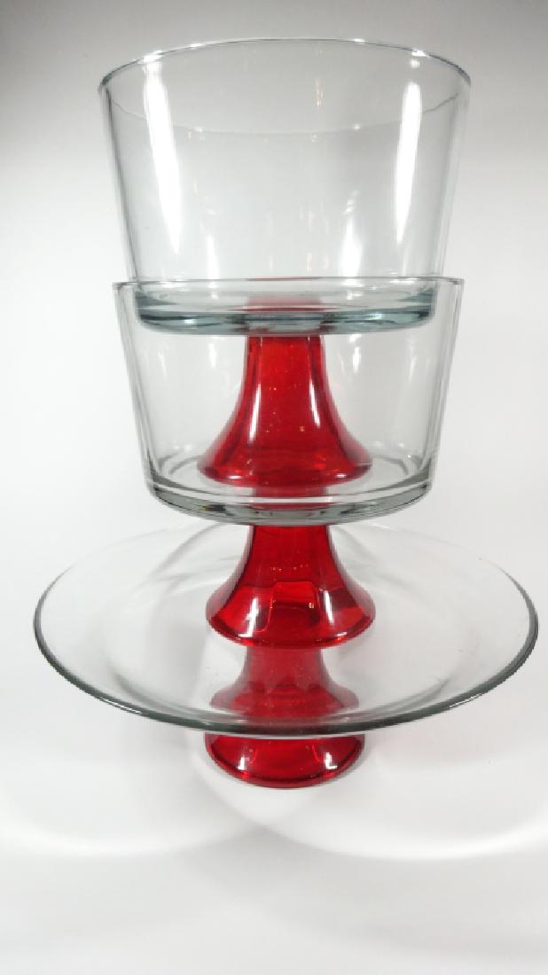 3 PC RED & CLEAR ANCHOR HOCKING GLASS SERVEWARE,: 3 PC RED & CLEAR ANCHOR HOCKING GLASS SERVEWARE, INCLUDES CAKE PLATTER APPROX 12" DIAMETER & 2 COMPOTES APPROX 9.75" X 9", SKU317.15