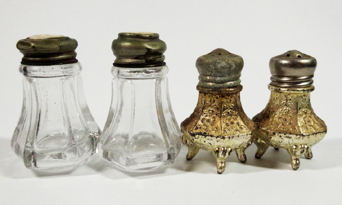 4 PC VINTAGE SALT & PEPPER SHAKERS, SOME CRACKS TO TOP (1 of 7)